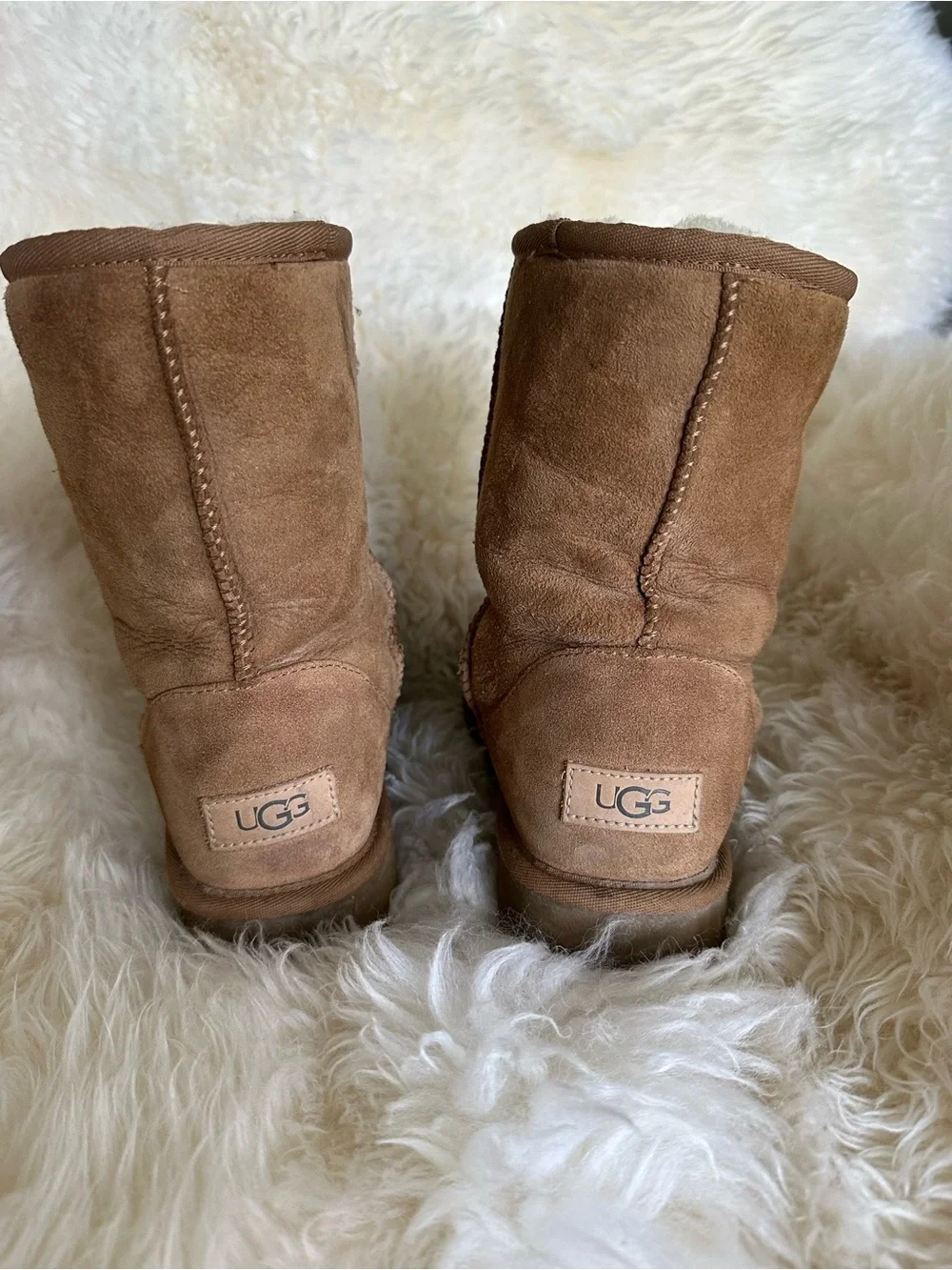 UGG Women's Chestnut Brown Suede Classic Short Boot Shearling Liner